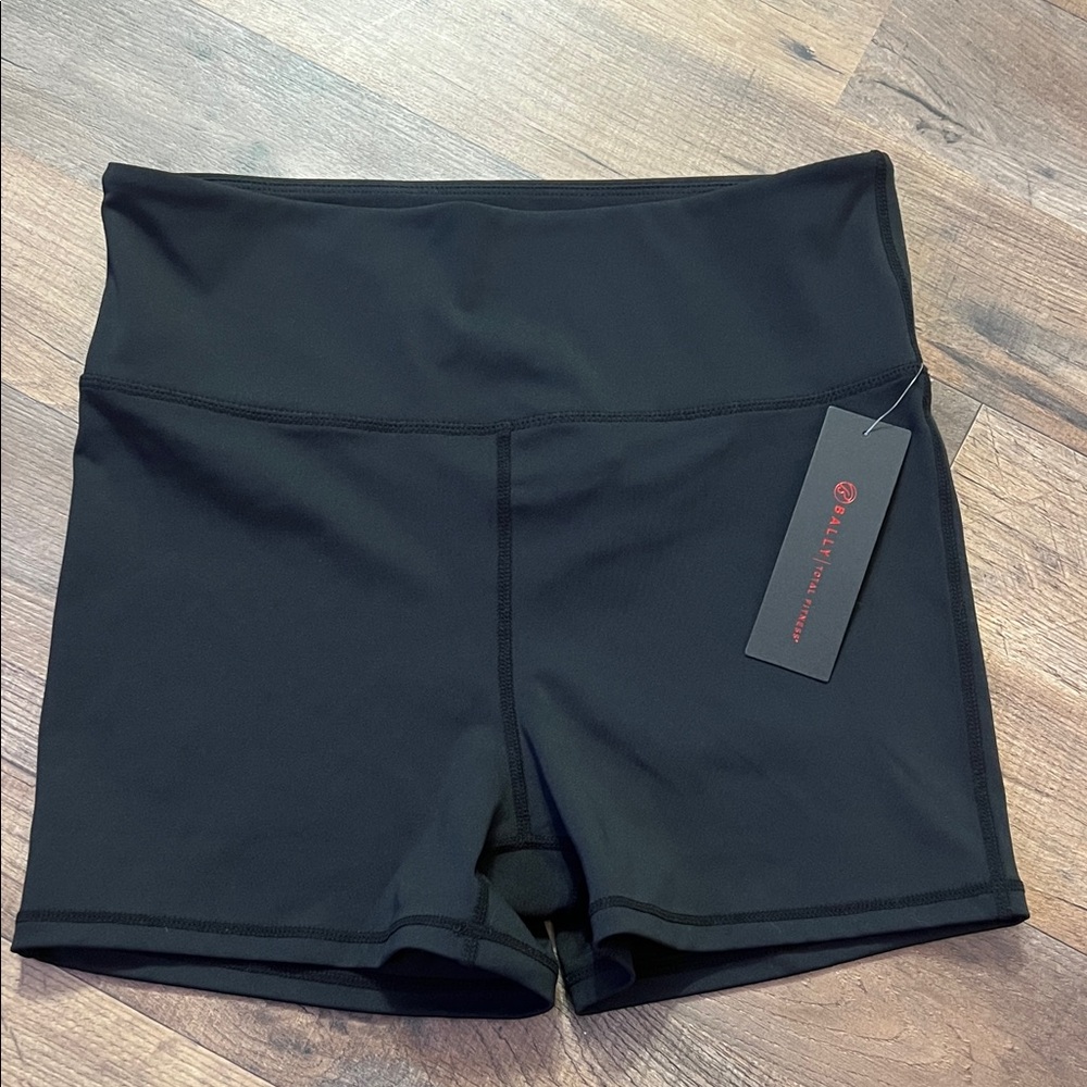 Net Bally Total Fitness Black  Shorts sz L
